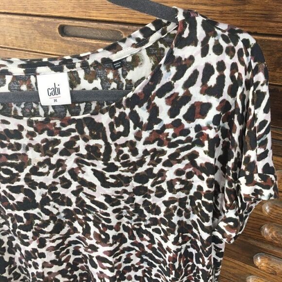 Cabi | Animal Print Crop Short Sleeve Tee 3414 | M - Picture 5 of 8